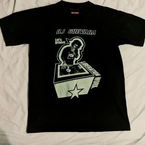 DJ Che Guevara glow in the dark shirt!
